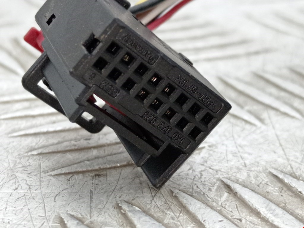 Зеркало левое AUDI A3 8P 2003-2013