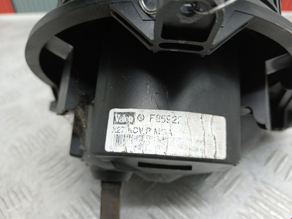 Моторчик (мотор) отопителя салона MERCEDES-BENZ Sprinter 901-905/Classic 909 1995-2006