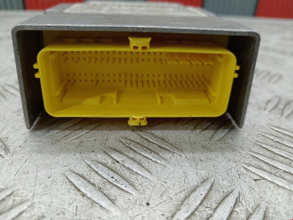 Блок управления AIR BAG AUDI A3 8P 2003-2013