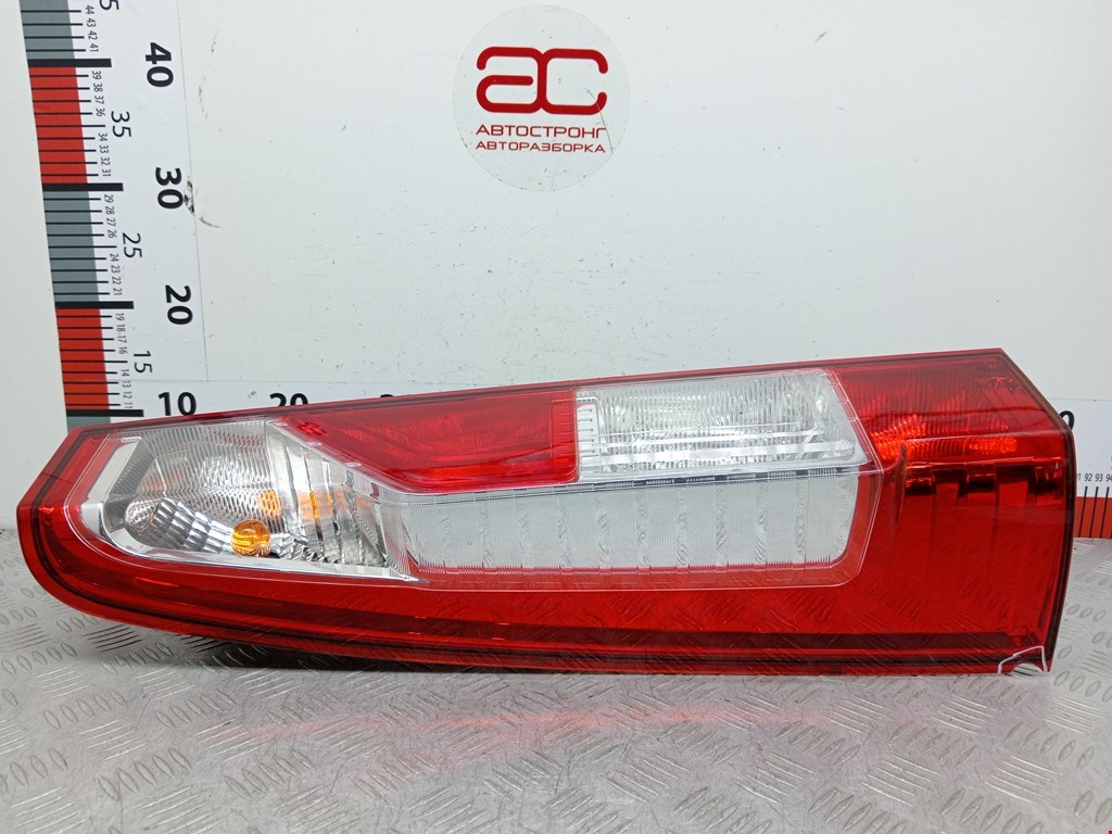 Фонарь задний левый RENAULT Master 2010-н.в.