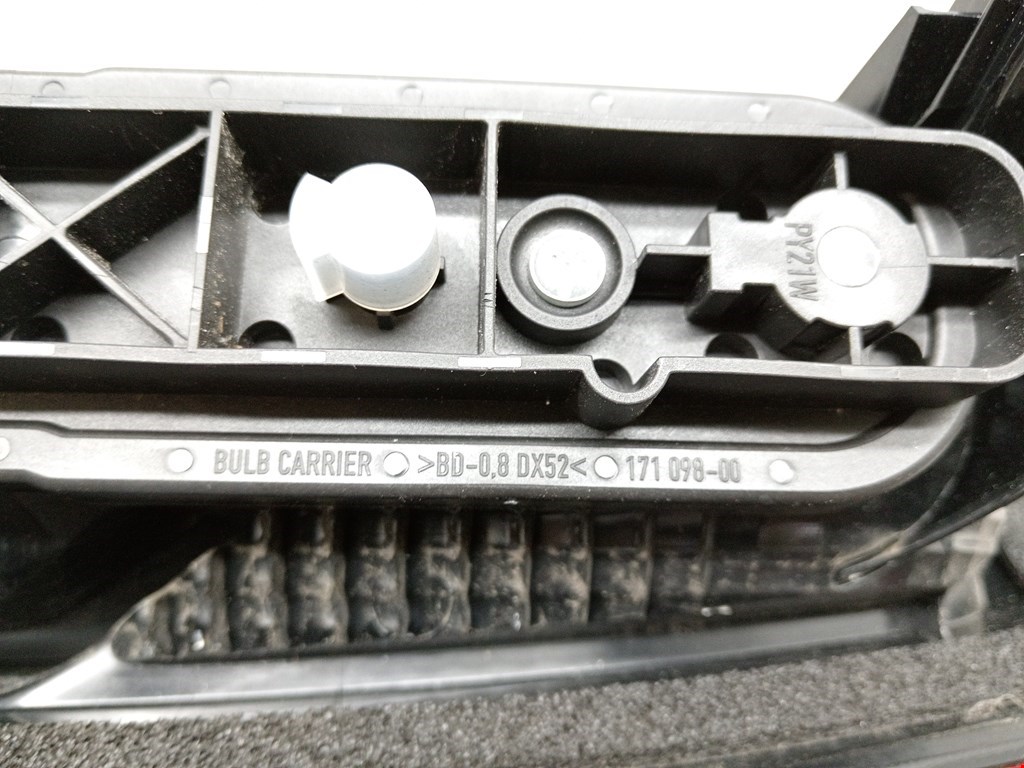 Фонарь задний левый RENAULT Master 2010-н.в.