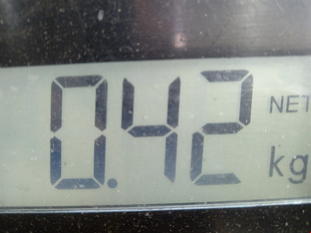 Уплотнитель (наружный) AUDI A4 B8 2007-2015