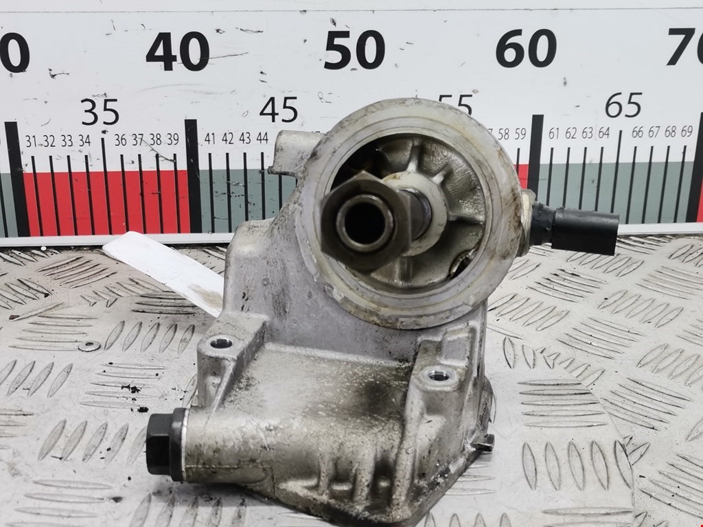 Корпус масляного фильтра AUDI A4 B5 1995-2001