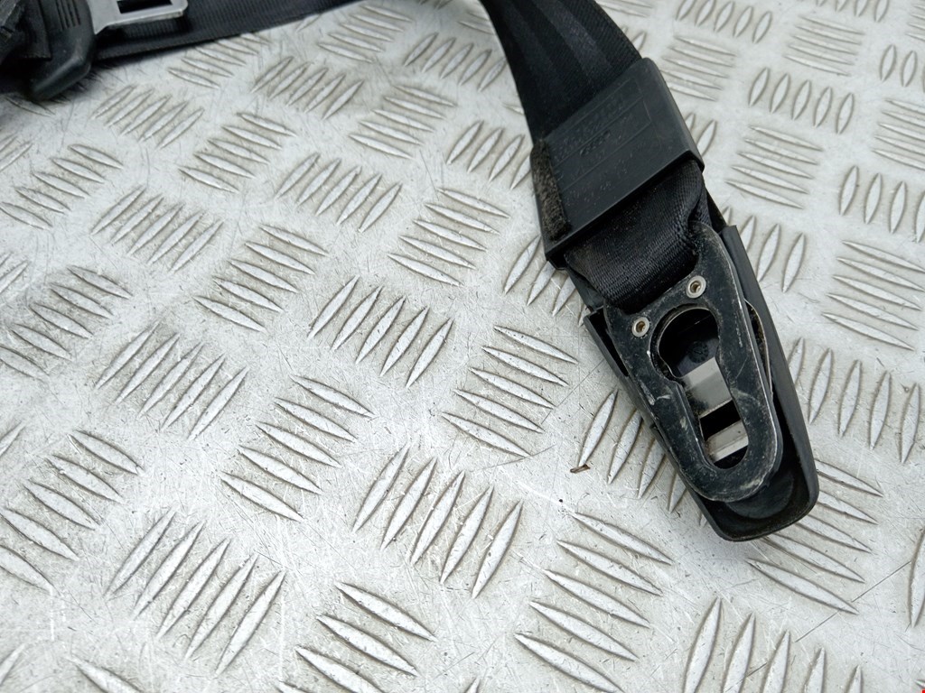 Ремень безопасности передний правый AUDI A4 B8 2007-2015