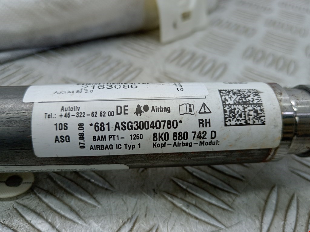 Подушка безопасности боковая (шторка) AUDI A4 B8 2007-2015