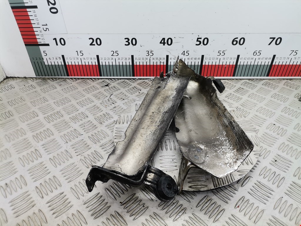 Экран тепловой MERCEDES-BENZ R-Class W251 2005-2017