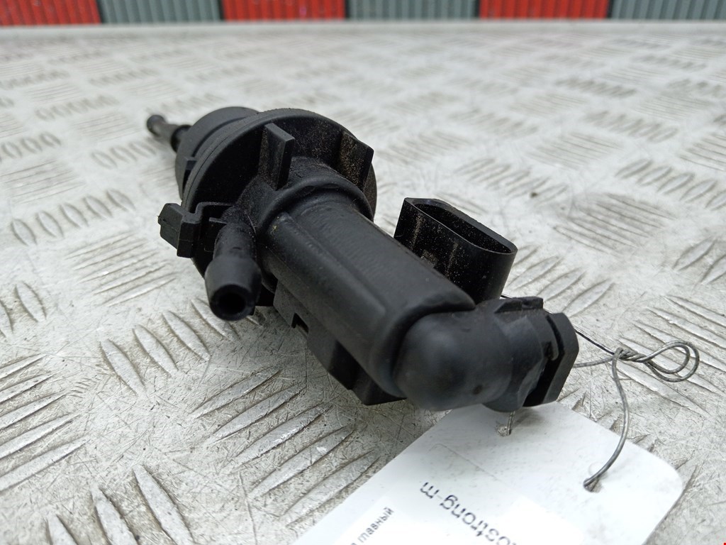 Цилиндр сцепления главный VOLKSWAGEN Passat B6 2005-2011