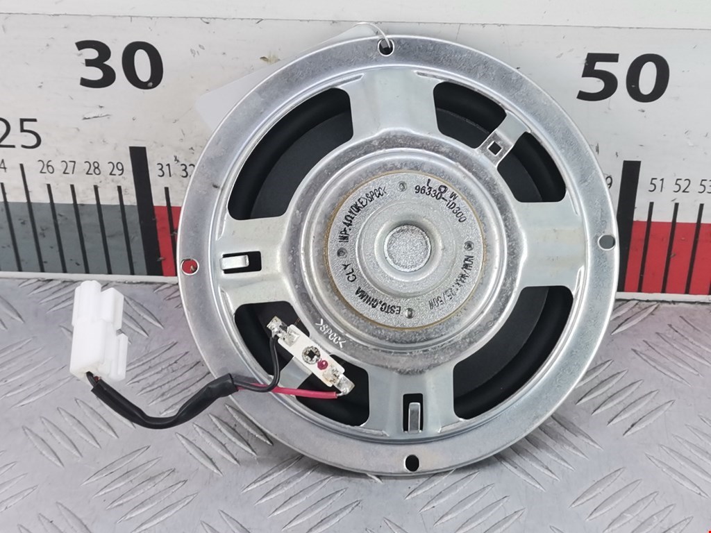Динамик KIA Carens 2006-2012