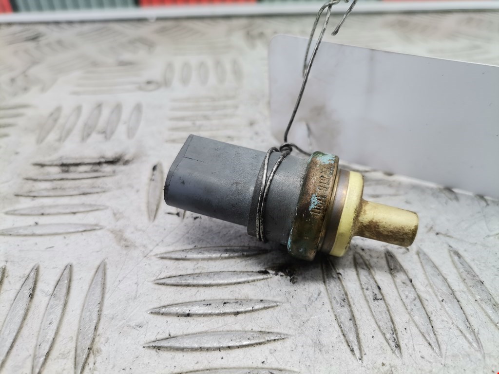 Датчик температуры охлаждающей жидкости Skoda Fabia 1 (1999-2007)