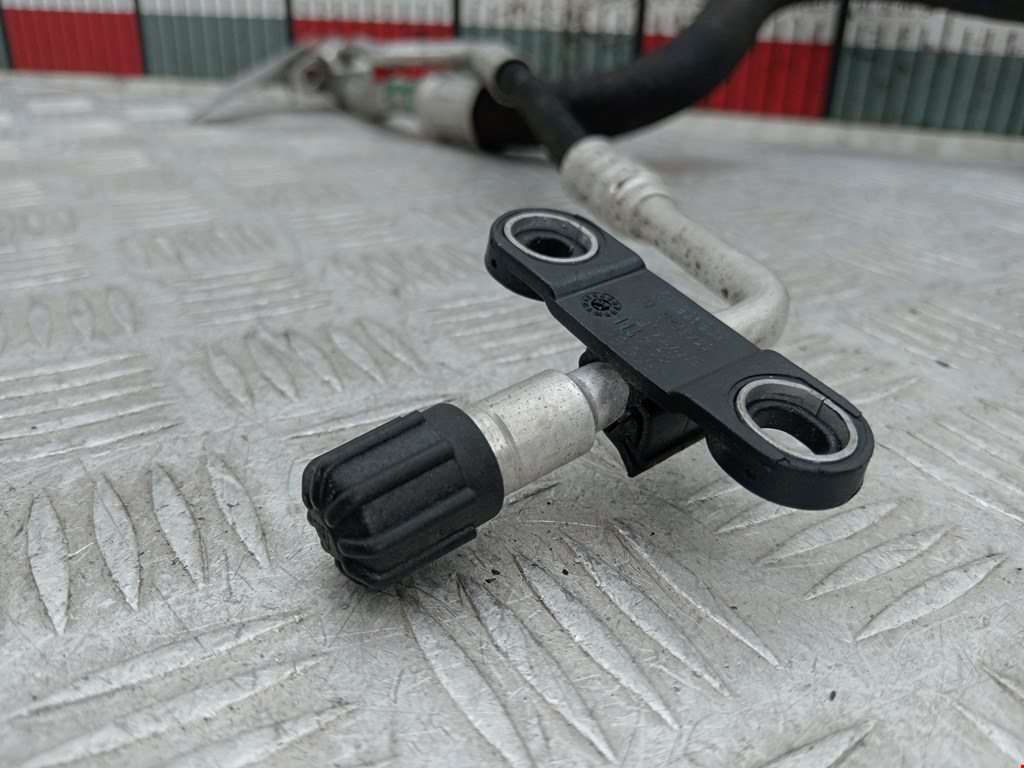 Трубка кондиционера BMW 3er E90/E91 2005-2012