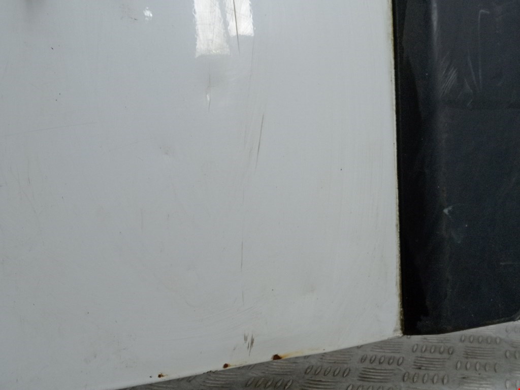 Бампер задний RENAULT Master 2010-н.в.