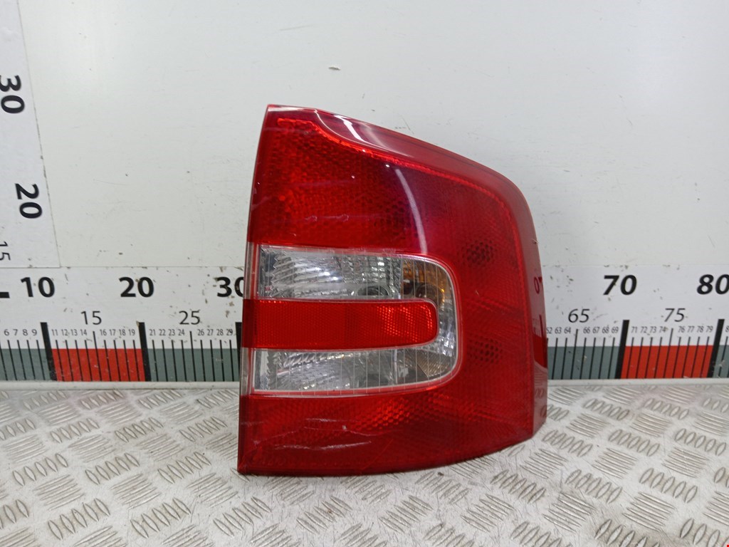 Фонарь задний правый SKODA Octavia A5 1Z- 2004-2013