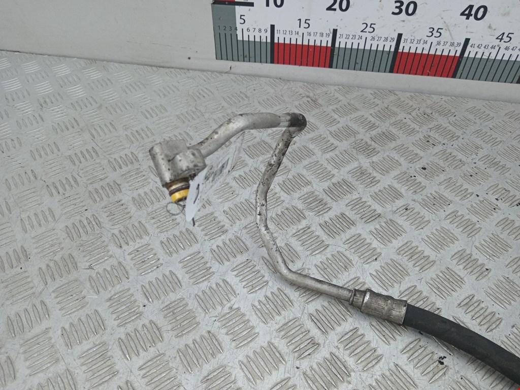 Трубка кондиционера BMW 3er E90/E91 2005-2012