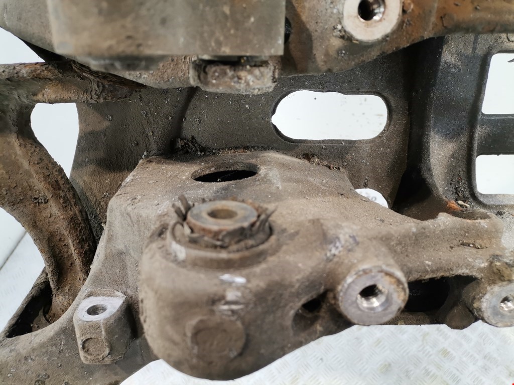 Балка задняя VOLVO XC70 I 2000-2007