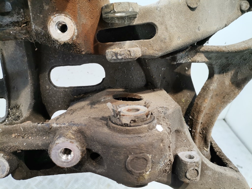 Балка задняя VOLVO XC70 I 2000-2007