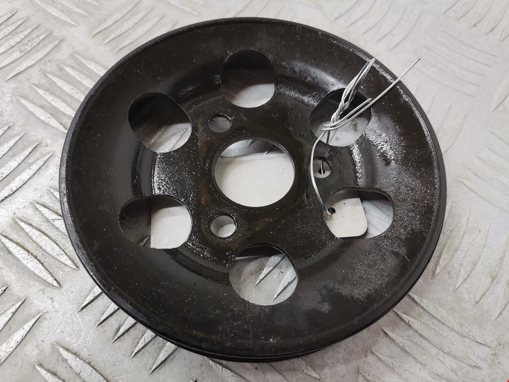 Шкиф насоса ГУР AUDI A4 B5 1995-2001