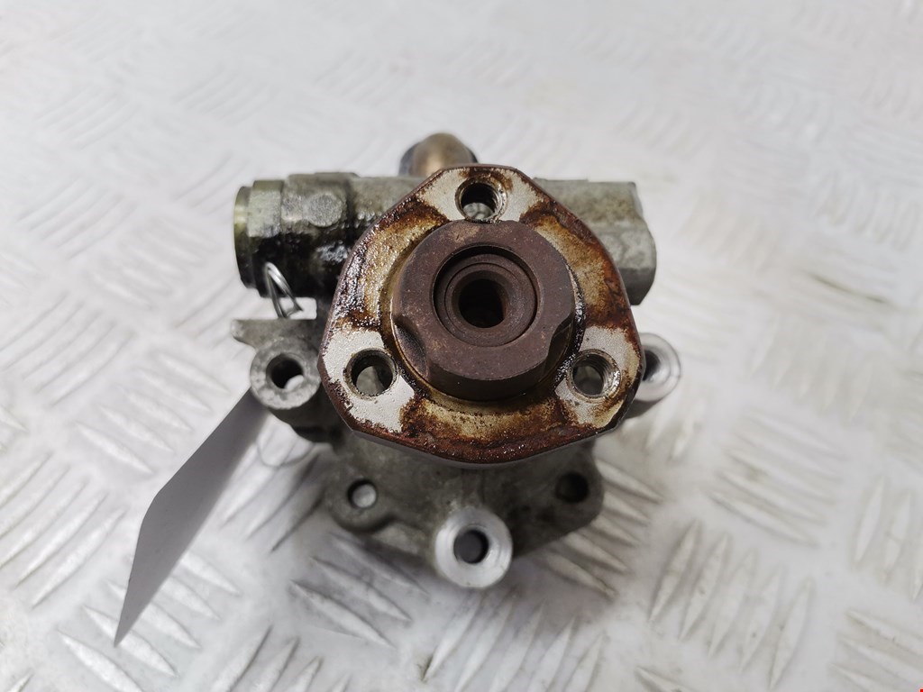 Насос гидроусилителя руля (ГУР) VOLKSWAGEN Golf IV 1997-2003