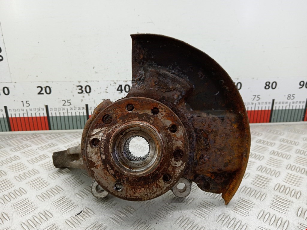 Ступица передняя правая OPEL Signum 2003-2008