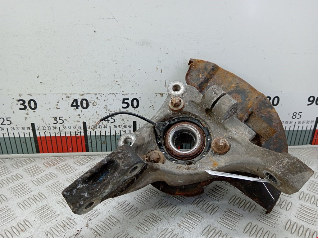 Ступица передняя правая OPEL Signum 2003-2008