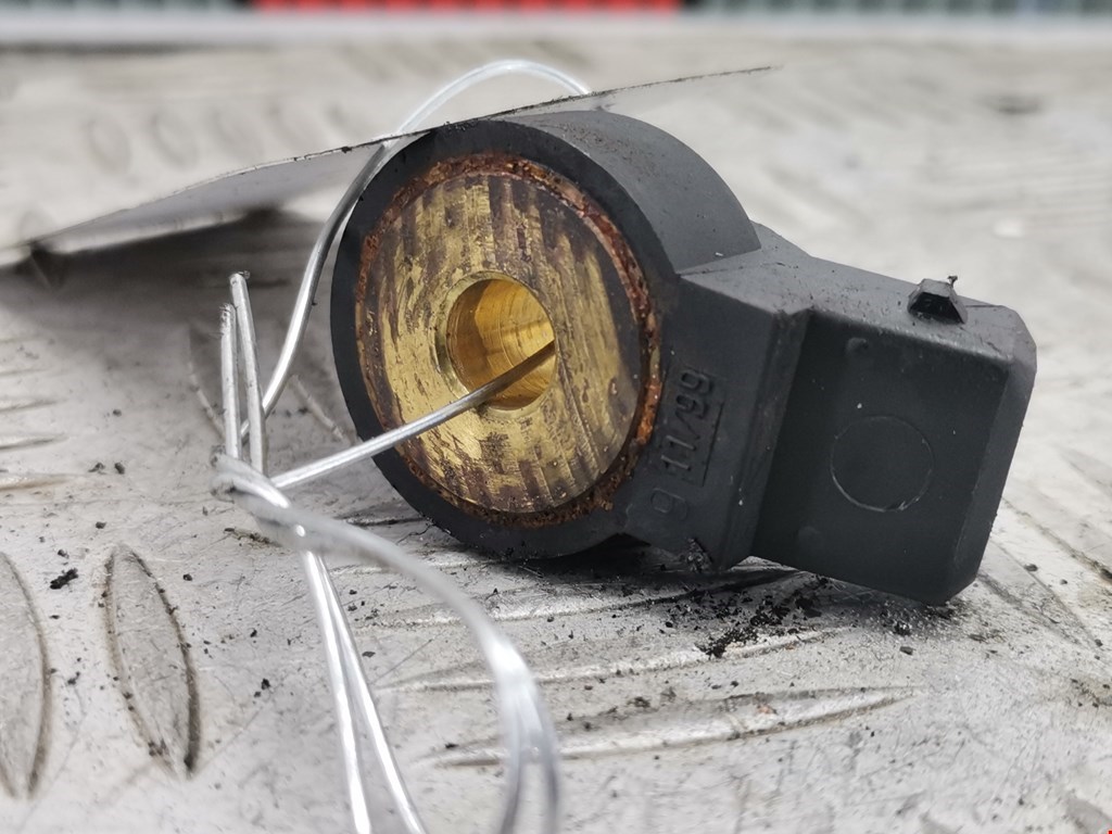 Датчик детонации VOLKSWAGEN Golf IV 1997-2003