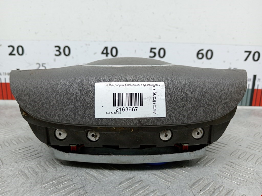 Подушка безопасности в рулевое колесо AUDI A4 B6 2001-2005
