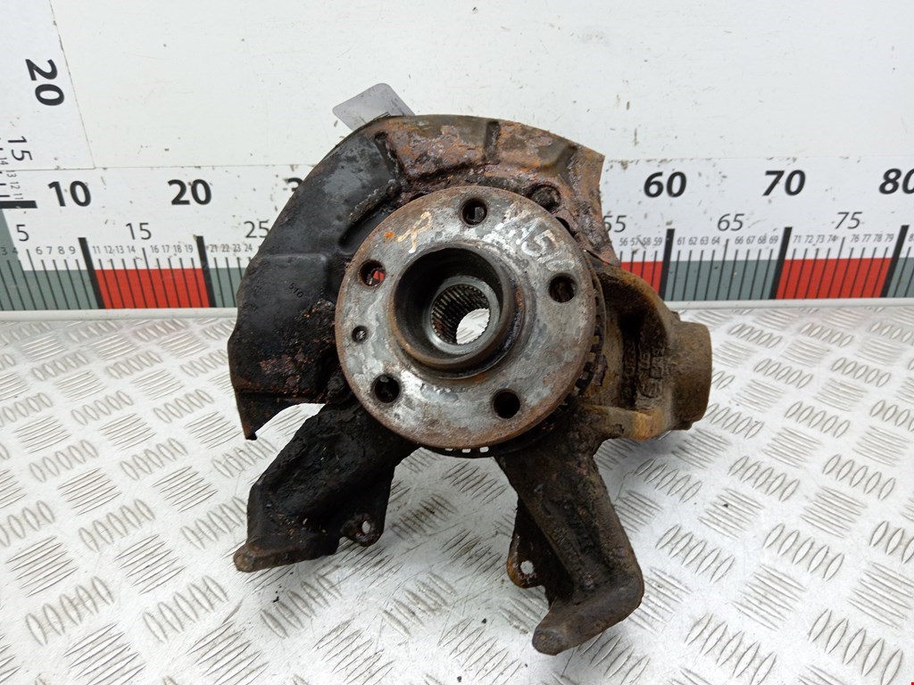 Ступица передняя правая VOLKSWAGEN Golf IV 1997-2003