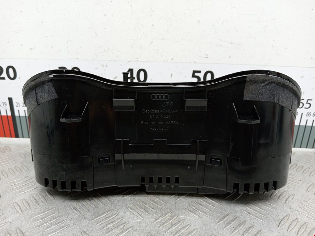 Панель приборов (щиток) AUDI A3 8P 2003-2013