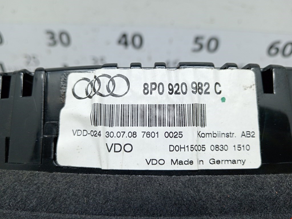 Панель приборов (щиток) AUDI A3 8P 2003-2013