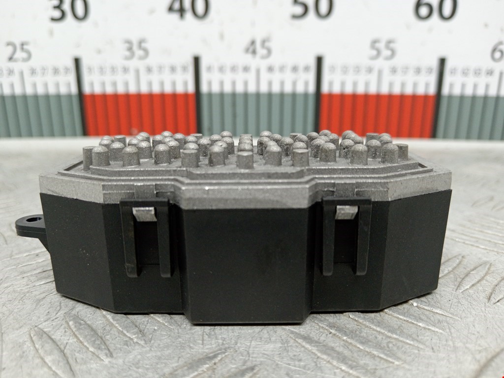 Резистор отопителя (сопротивление печки) AUDI A3 8P 2003-2013