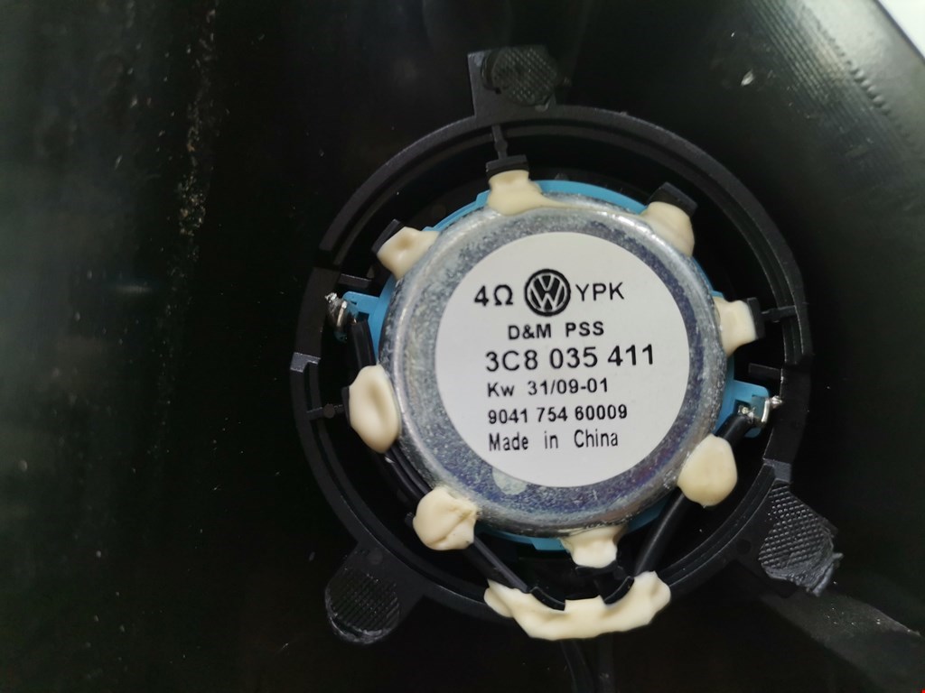 Динамик VOLKSWAGEN Passat B6 2005-2011