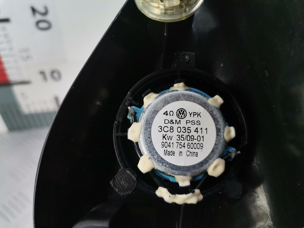 Динамик VOLKSWAGEN Passat B6 2005-2011