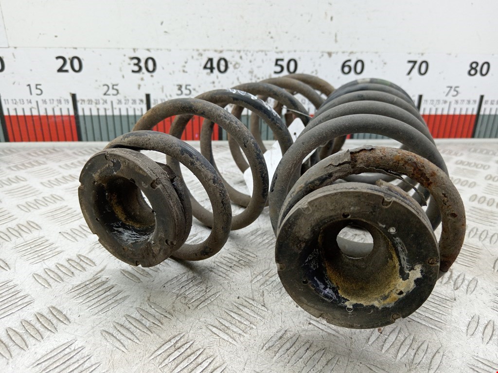 Пружина задняя левая/правая AUDI A3 8L 1996-2003