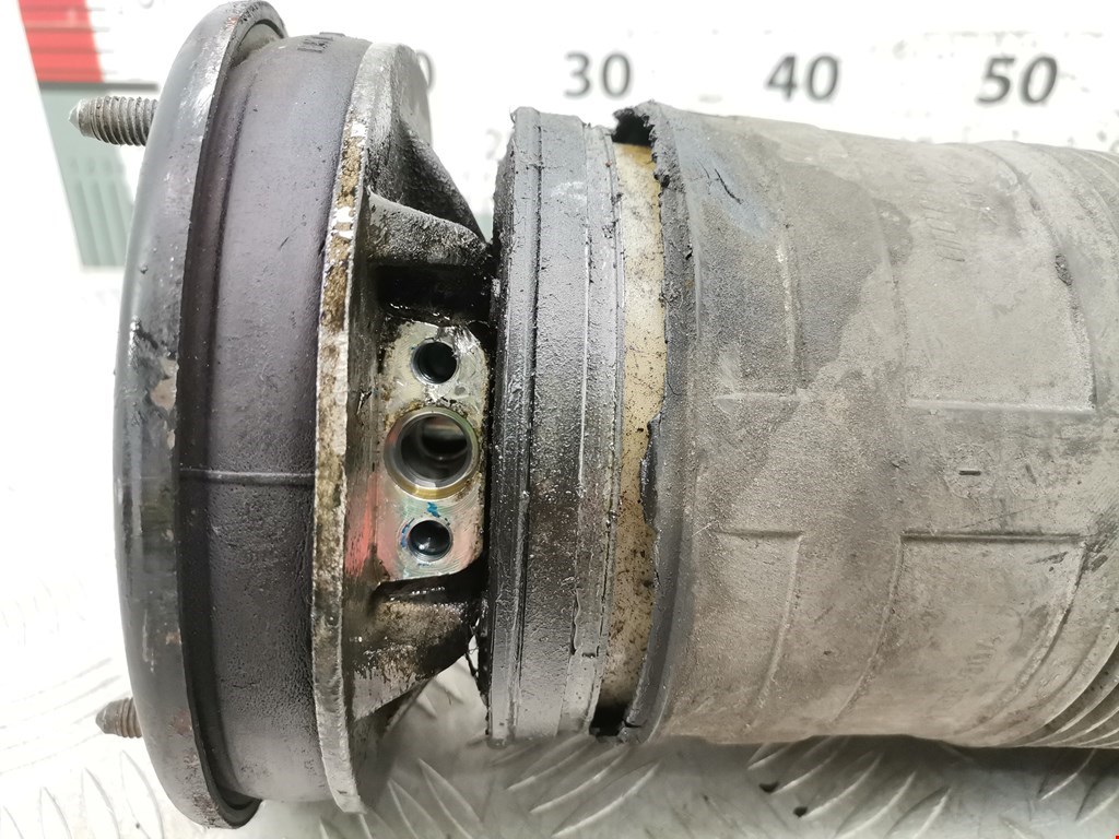 Амортизатор передний правый MERCEDES-BENZ CL-Class C216 2007-2014