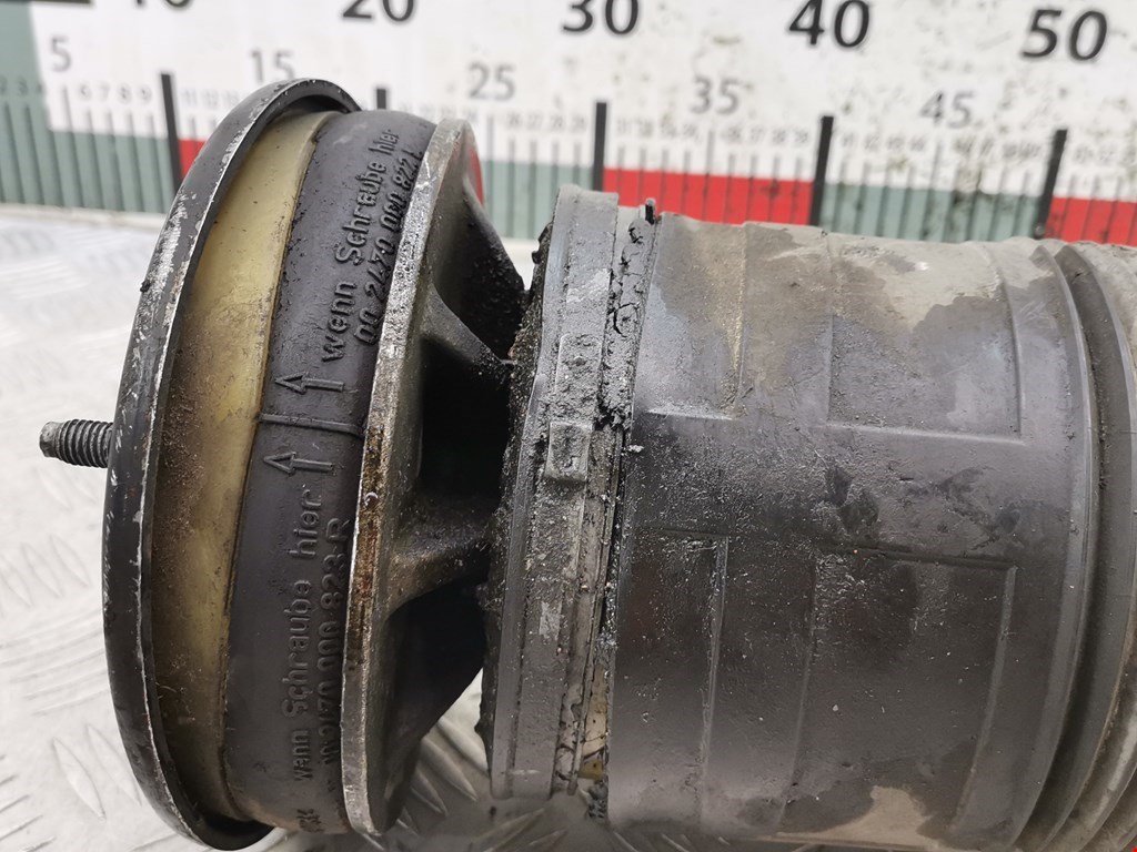 Амортизатор передний правый MERCEDES-BENZ CL-Class C216 2007-2014