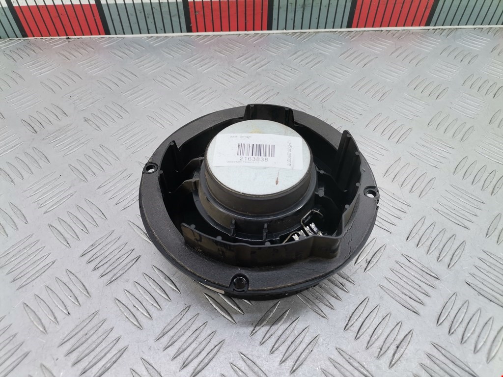 Динамик VOLKSWAGEN Passat B6 2005-2011