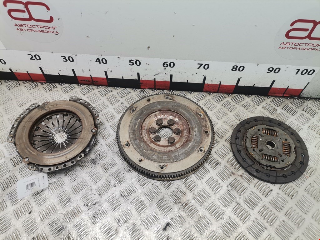 Маховик (демпфер сцепления) SKODA Fabia MK1 1999-2006