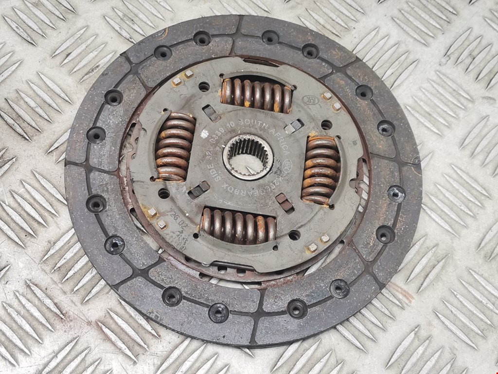 Маховик (демпфер сцепления) SKODA Fabia MK1 1999-2006