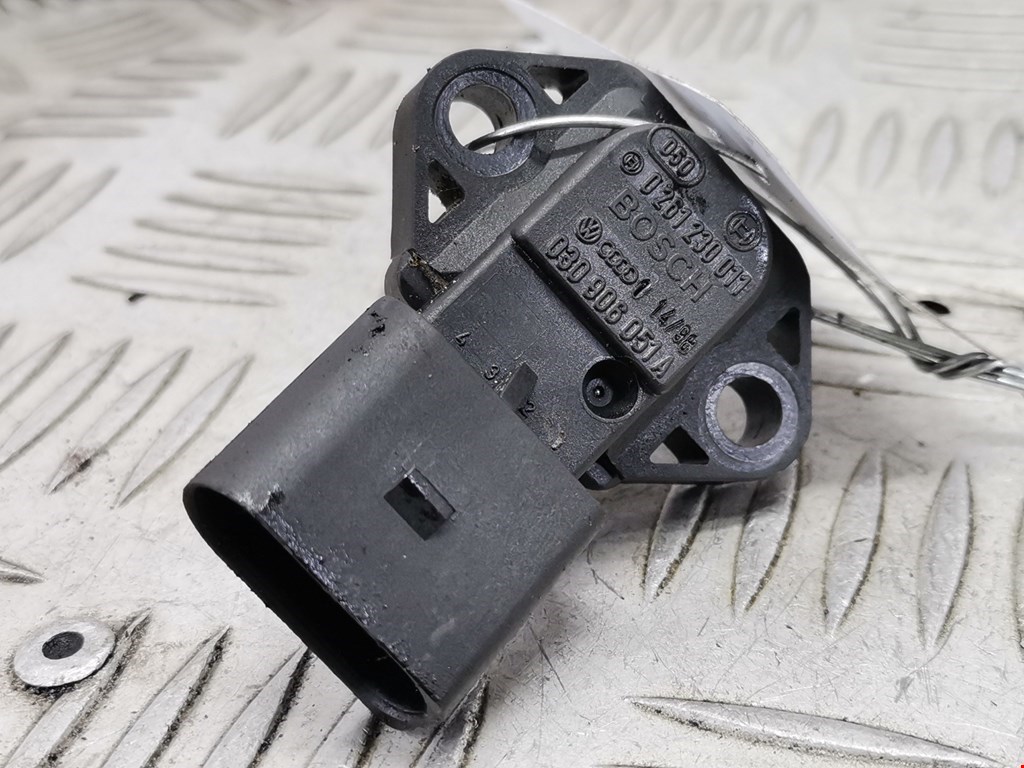 Датчик абсолютного давления VOLKSWAGEN Polo III 1994-2001