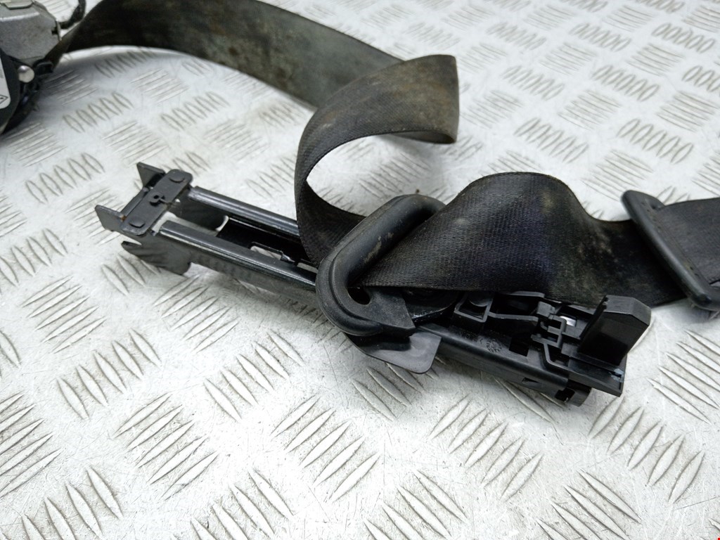 Ремень безопасности передний правый AUDI A6 C6 2004-2010