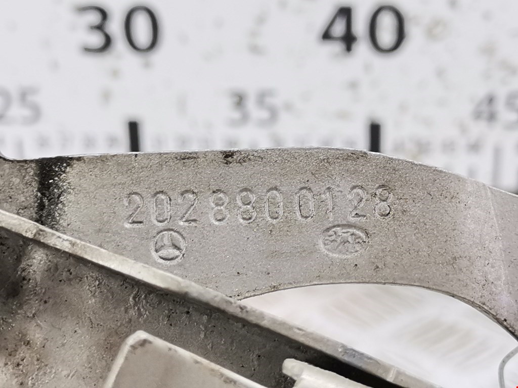 Петля капота левая/правая MERCEDES-BENZ C-Class C-klasse W202 1993-2000