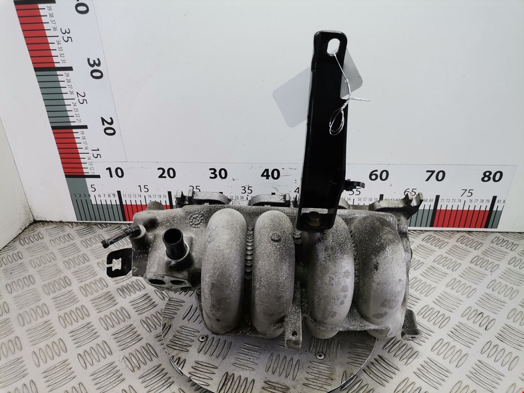 Коллектор впускной VOLVO V40 I 1995-2004