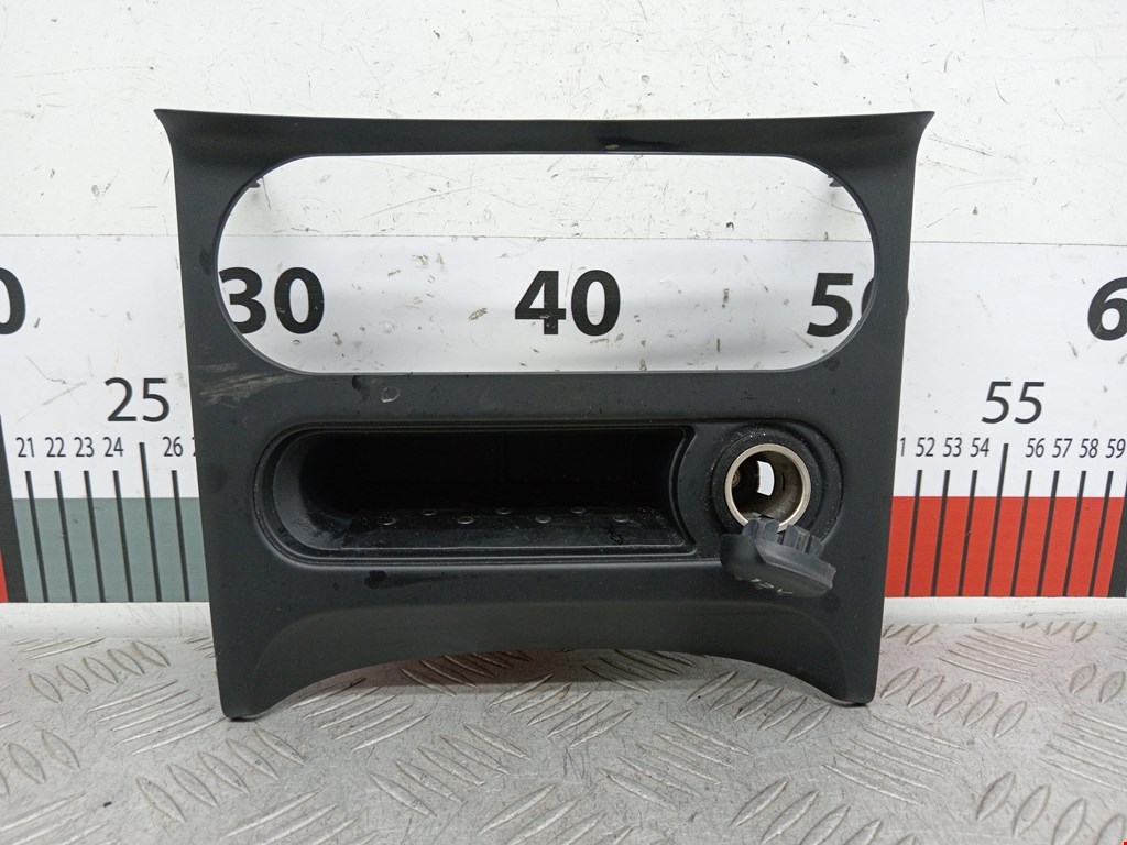 Накладка декоративная NISSAN Qashqai J10 2006-2013