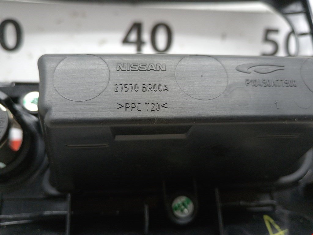 Накладка декоративная NISSAN Qashqai J10 2006-2013