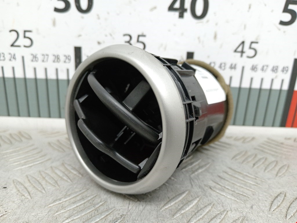 Дефлектор воздушный NISSAN Qashqai J10 2006-2013