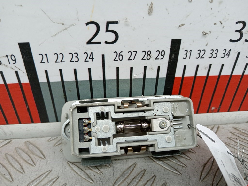 Плафон салонный (салона фонарь) NISSAN Qashqai J10 2006-2013