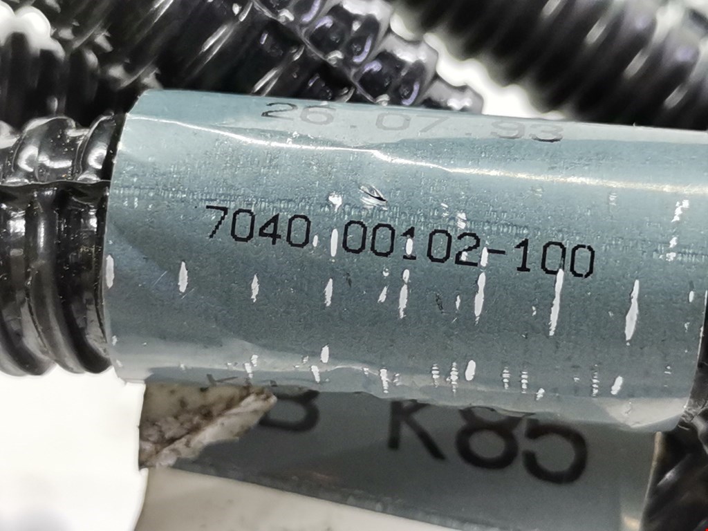 Клемма аккумулятора (плюс) + MERCEDES-BENZ C-Class C-klasse W202 1993-2000