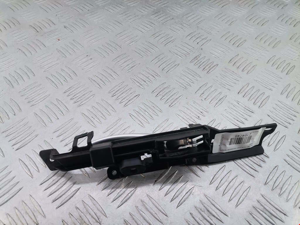 Ручка дверная передняя внутренняя левая BMW X5 E70 2007-2013