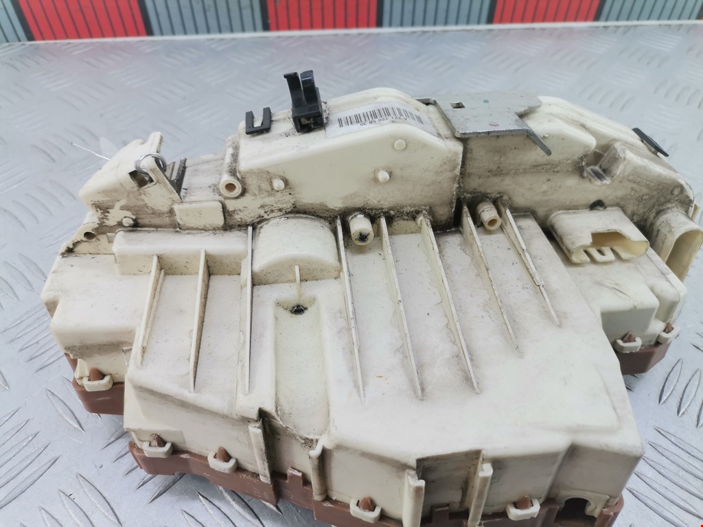 Замок двери передней правой MERCEDES-BENZ CL-Class C216 2007-2014