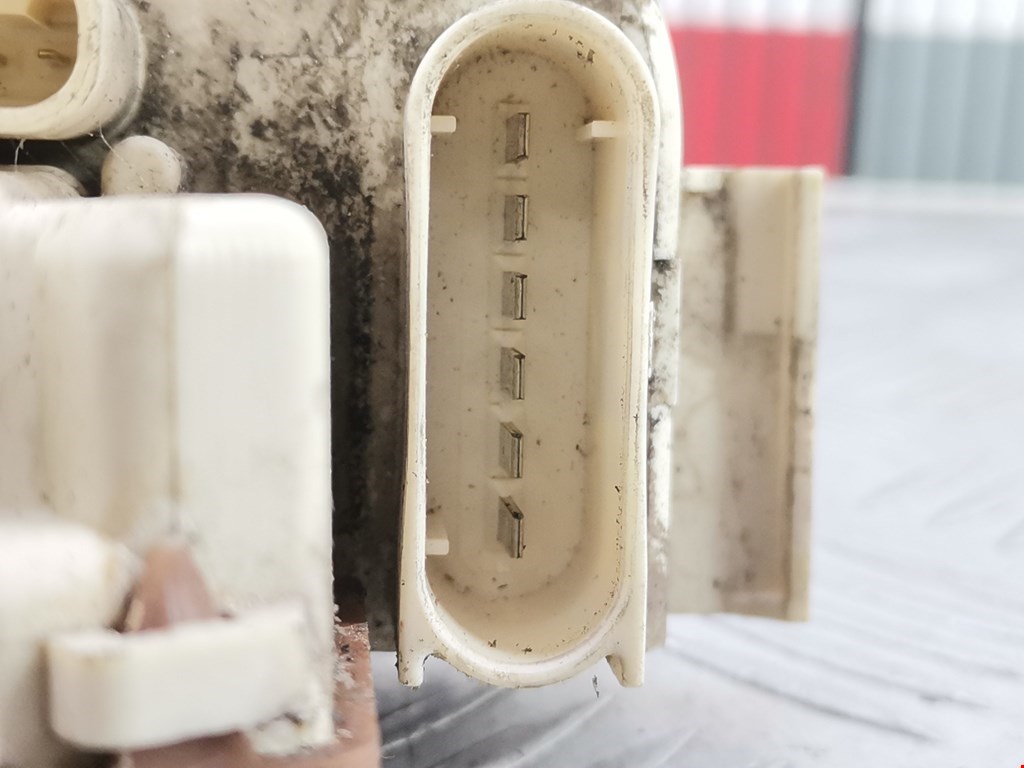 Замок двери передней правой MERCEDES-BENZ CL-Class C216 2007-2014