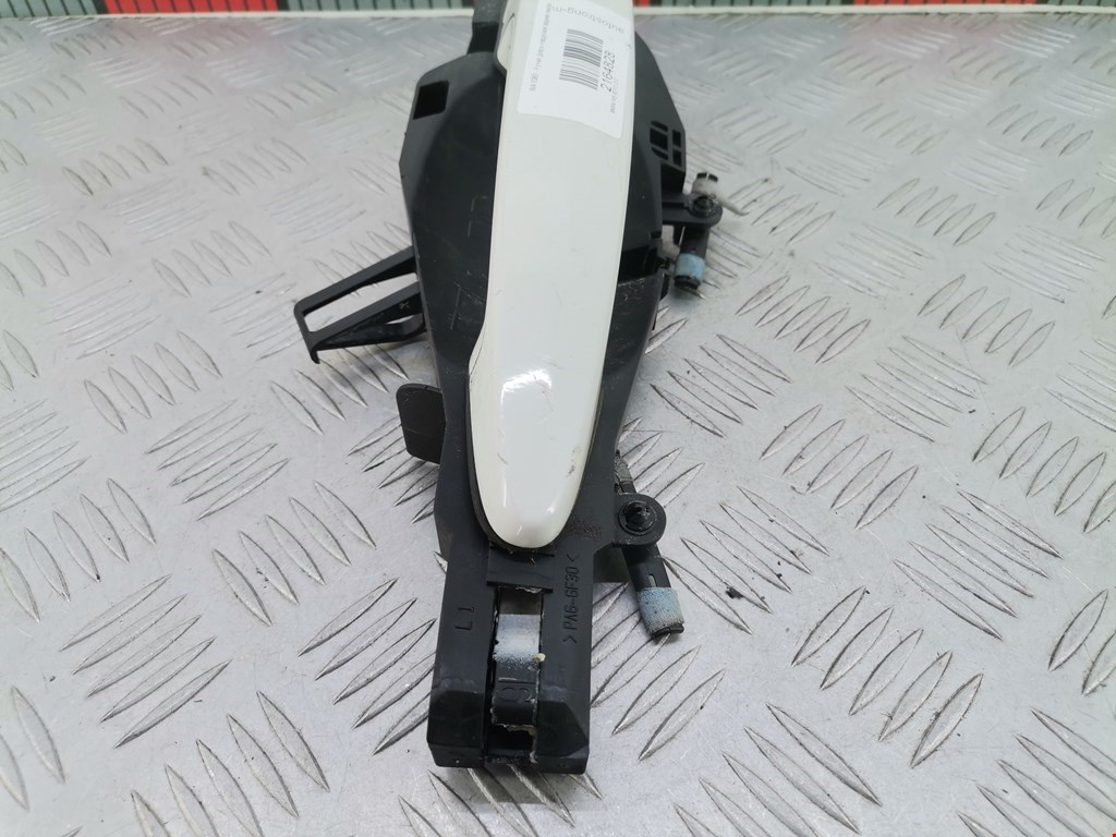 Ручка двери задней наружная левая BMW X5 E70 2007-2013